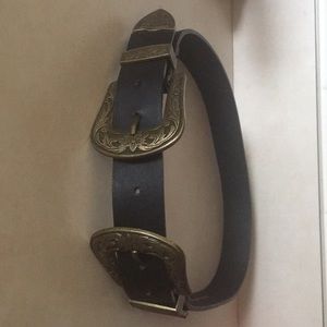 LULU’s Black Double Buckle Belt